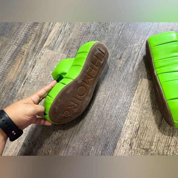 THEMOIRÈ Green Wedges #3 - Picture 4 of 7